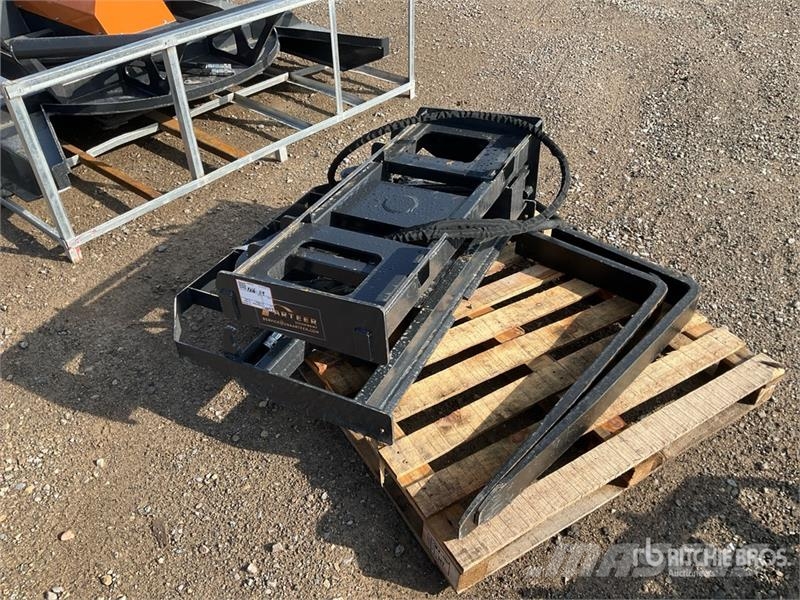 Arteer RPT-42L 60 in Rotating Hydraulic Skid Steer Forks Gabeln