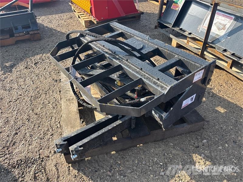 Arteer RPT-42L 60 in Rotating Hydraulic Skid Steer Forks Gabeln