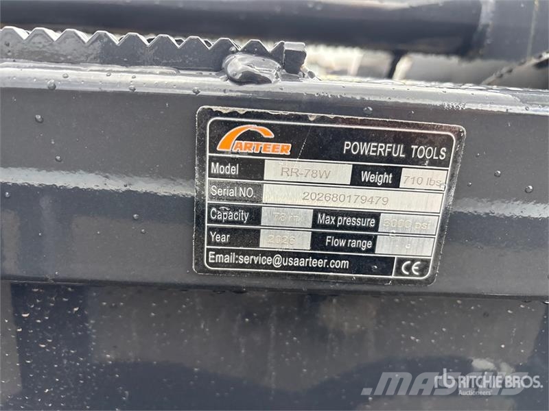 Arteer RR-78W 78 in Skid Steer Root Rake (Unused) Pöyhimet ja haravat