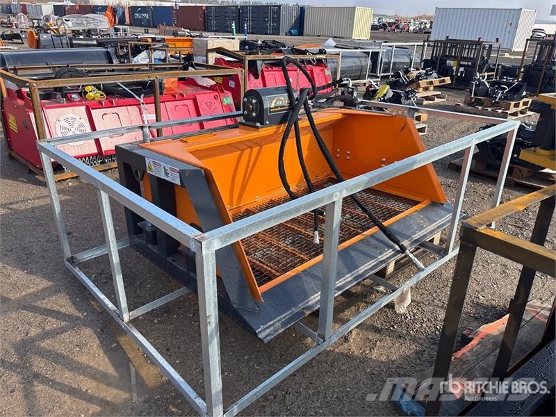 Arteer SB-72W 72 in Skid Steer Screening Bucket (Unused) Screening buckets