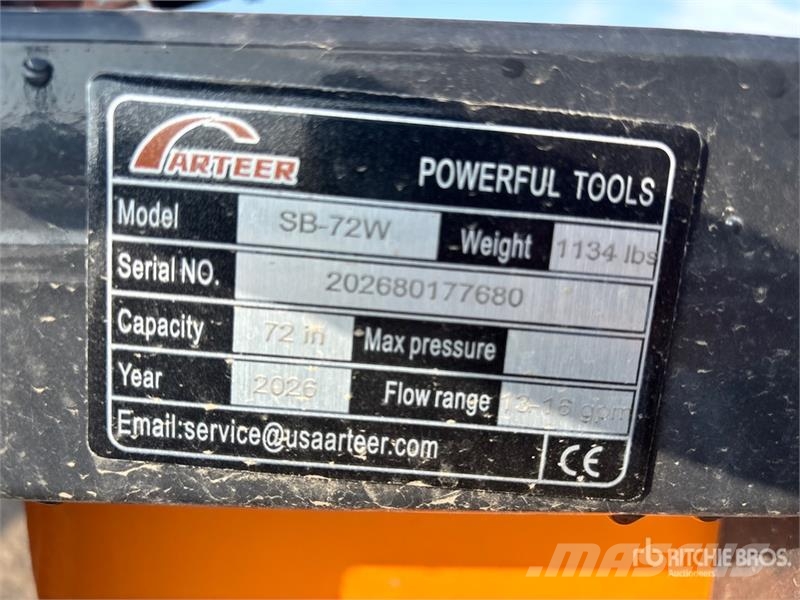 Arteer SB-72W 72 in Skid Steer Screening Bucket (Unused) Puinbakken