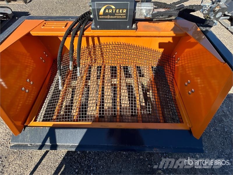 Arteer SB-72W 72 in Skid Steer Screening Bucket (Unused) Baldes crivo