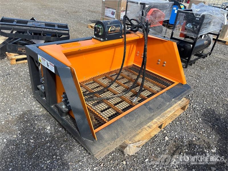 Arteer SB-72W 72 in Skid Steer Screening Bucket (Unused) Sijāšanas kausi