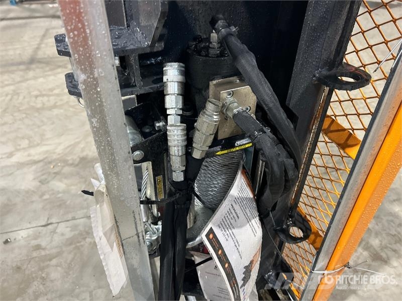Arteer SS-15000G 44 in 15000 lb Skid Steer Logging Winch Overige componenten