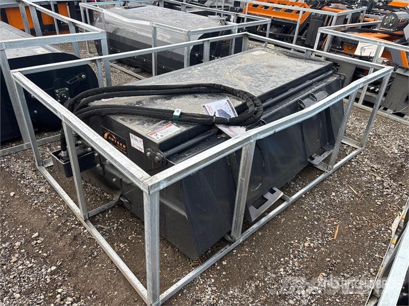 Arteer SS-72W 72 in Skid Steer Sweeper (Unused) Bürsten