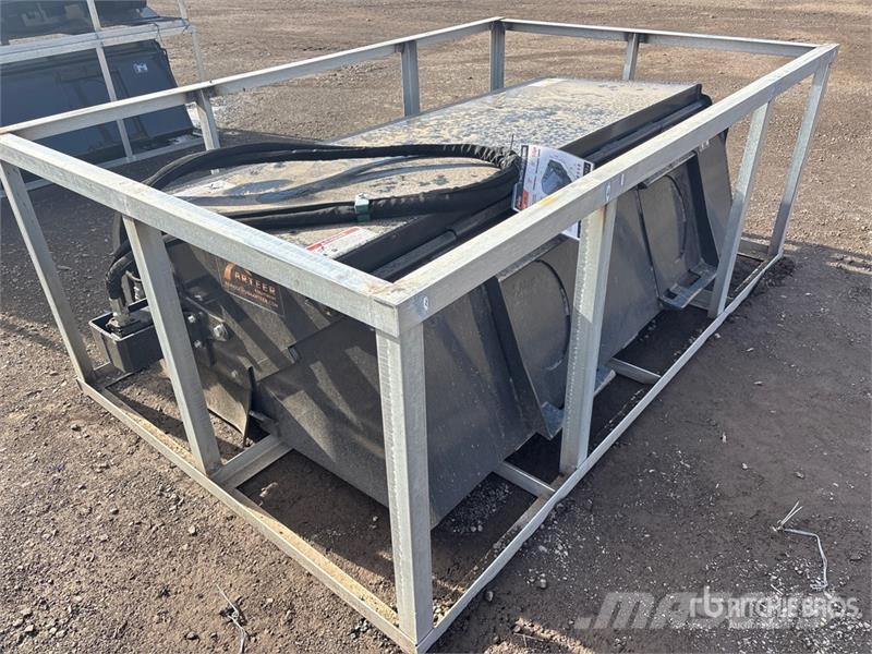 Arteer SS-72W 72 in Skid Steer Sweeper (Unused) Kefék