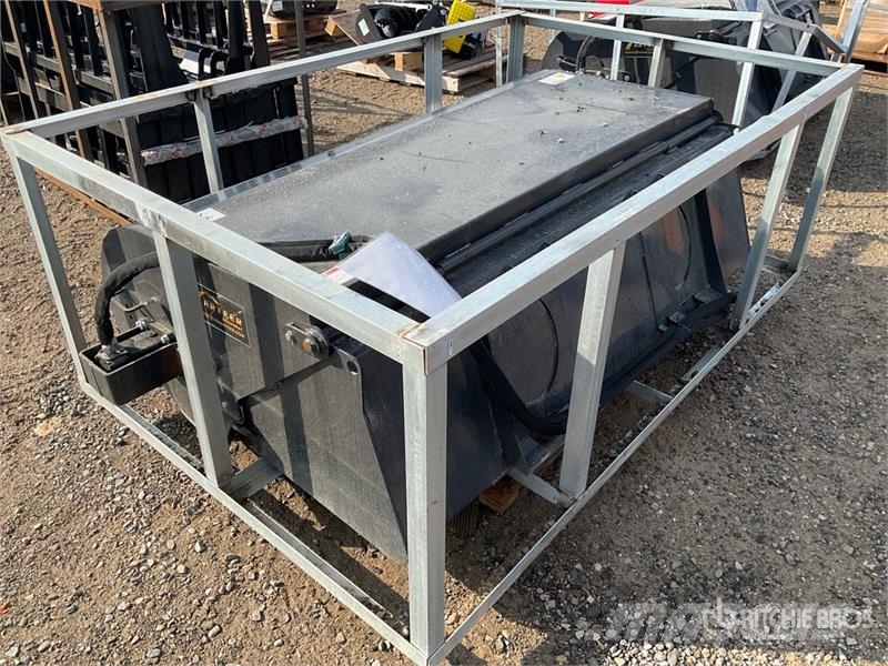 Arteer SS-72W 72 in Skid Steer Sweeper (Unused) Навесные щетки