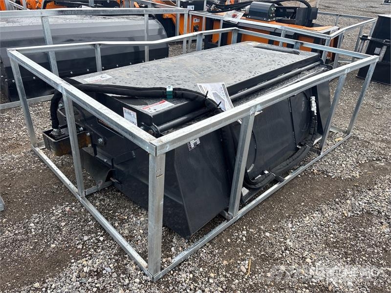 Arteer SS-72W 72 in Skid Steer Sweeper (Unused) Četke