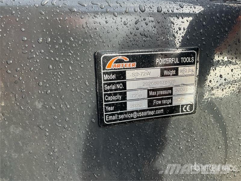 Arteer SS-72W 72 in Skid Steer Sweeper (Unused) Bürsten