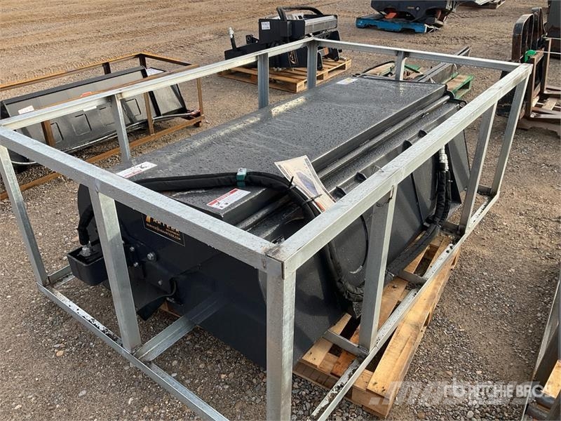 Arteer SS-72W 72 in Skid Steer Sweeper (Unused) Bürsten