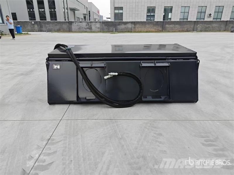 Arteer SS-72W 72 in Skid Steer Sweeper (Unused) Brushes