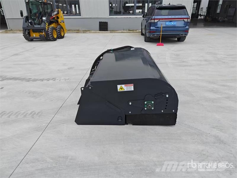 Arteer SS-72W 72 in Skid Steer Sweeper (Unused) Brushes