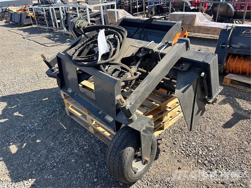 Arteer SSPR-72W 72 in Skid Steer Power Rake (Unused) Obračalniki in zgrabljalniki