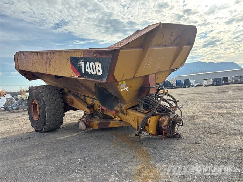  Articulated Dump Truck Body - Fits Cat 740B Otros componentes