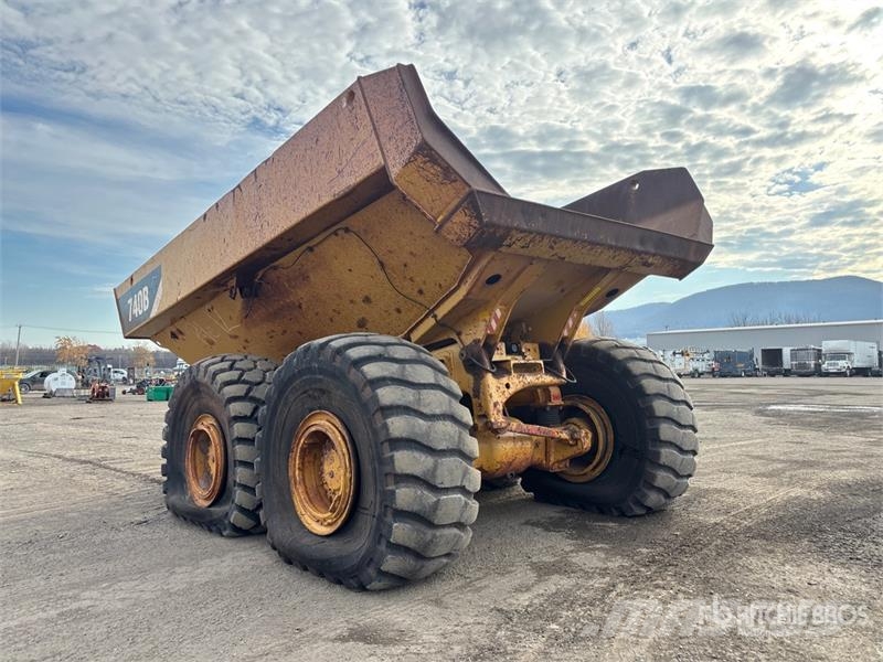  Articulated Dump Truck Body - Fits Cat 740B Otros componentes