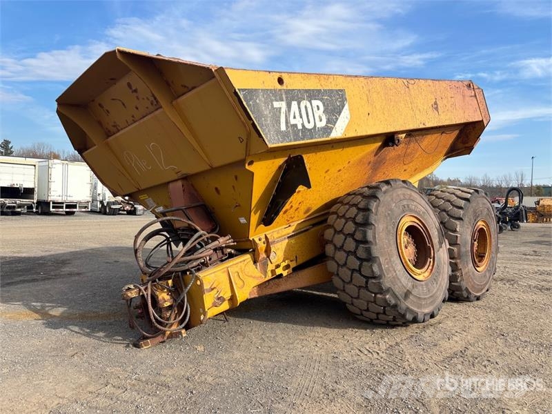  Articulated Dump Truck Body - Fits Cat 740B Otros componentes