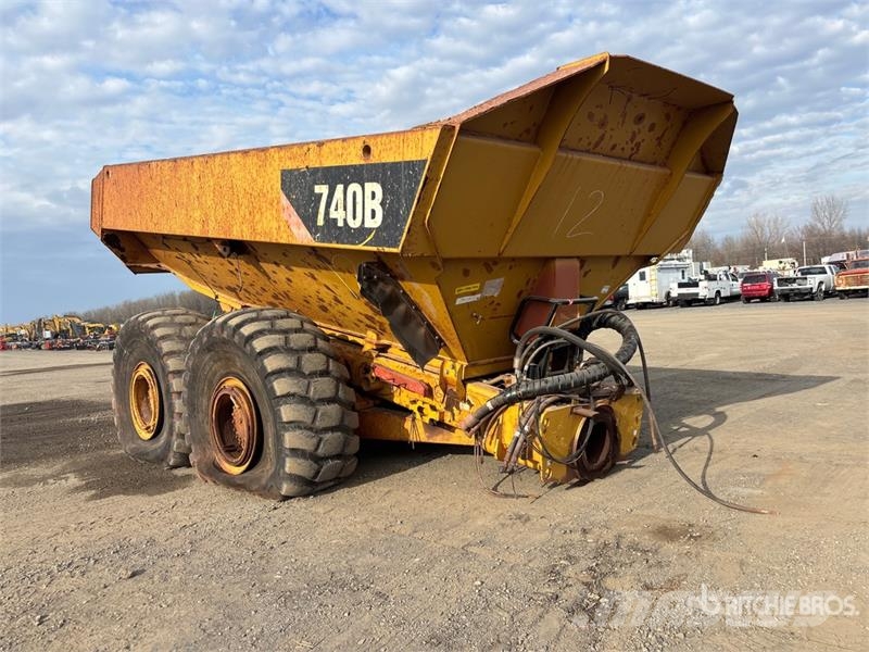 Articulated Dump Truck Body - Fits Cat 740B Otros componentes