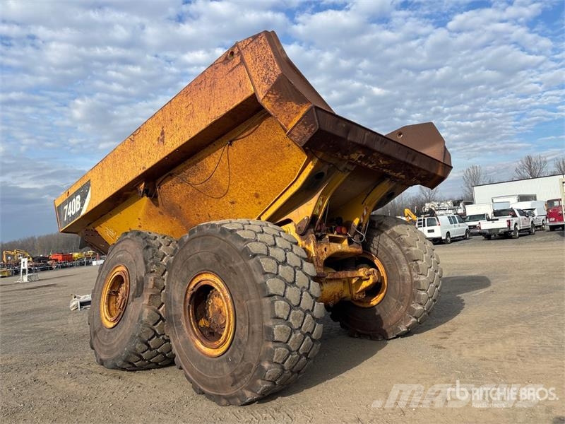  Articulated Dump Truck Body - Fits Cat 740B Otros componentes