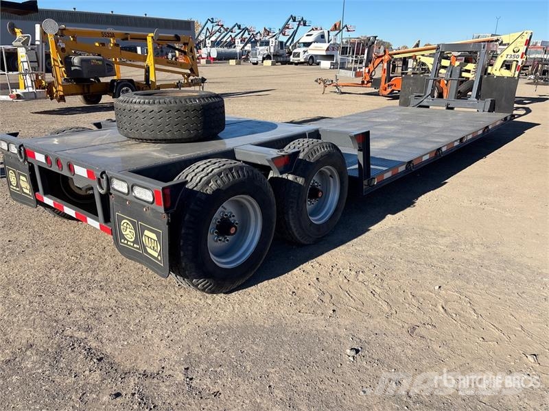  Artis 16000 lb T/A 16 ft Lowboy Trailer Dieplader