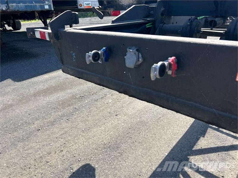 Artisan 20 ft Tri/A Lead Container Trailer Containerhenger