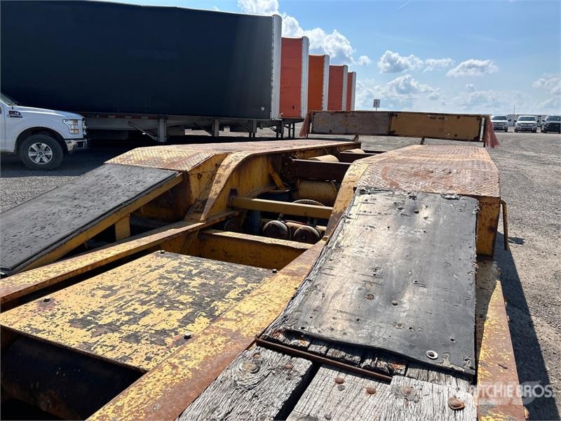 Aspen 50 ton Tri/A Removable Gooseneck Lowboy Trailer 平板拖车