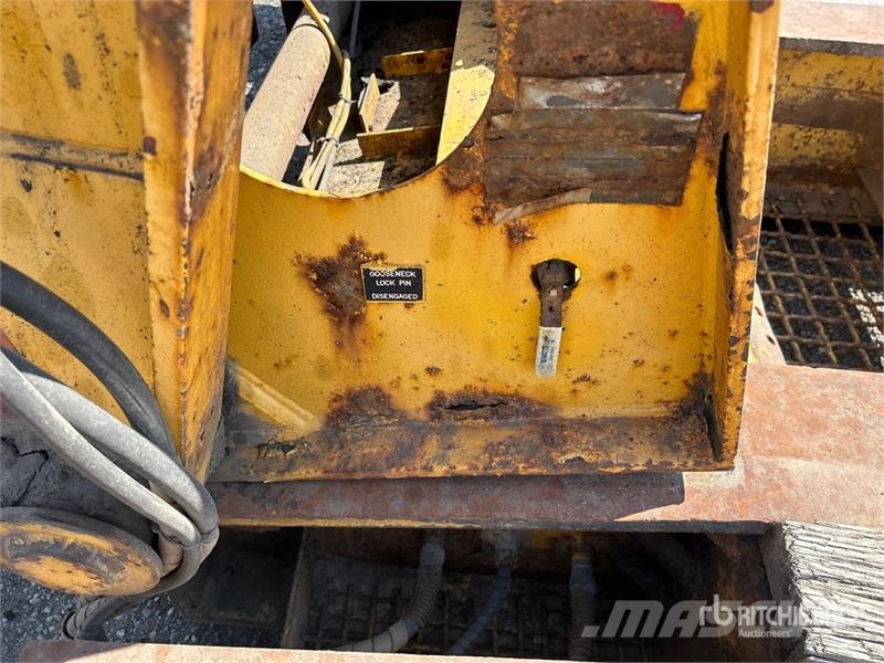 Aspen 50 ton Tri/A Removable Gooseneck Lowboy Trailer 平板拖车