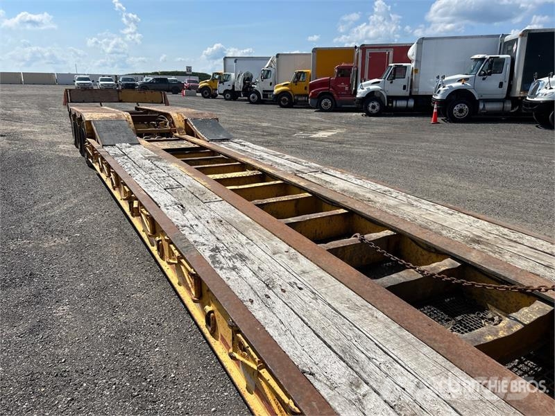 Aspen 50 ton Tri/A Removable Gooseneck Lowboy Trailer 平板拖车