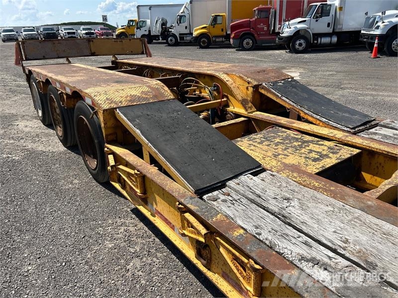 Aspen 50 ton Tri/A Removable Gooseneck Lowboy Trailer 平板拖车