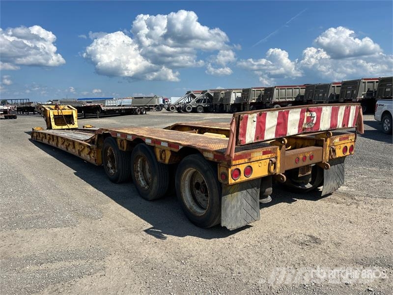 Aspen 50 ton Tri/A Removable Gooseneck Lowboy Trailer 平板拖车
