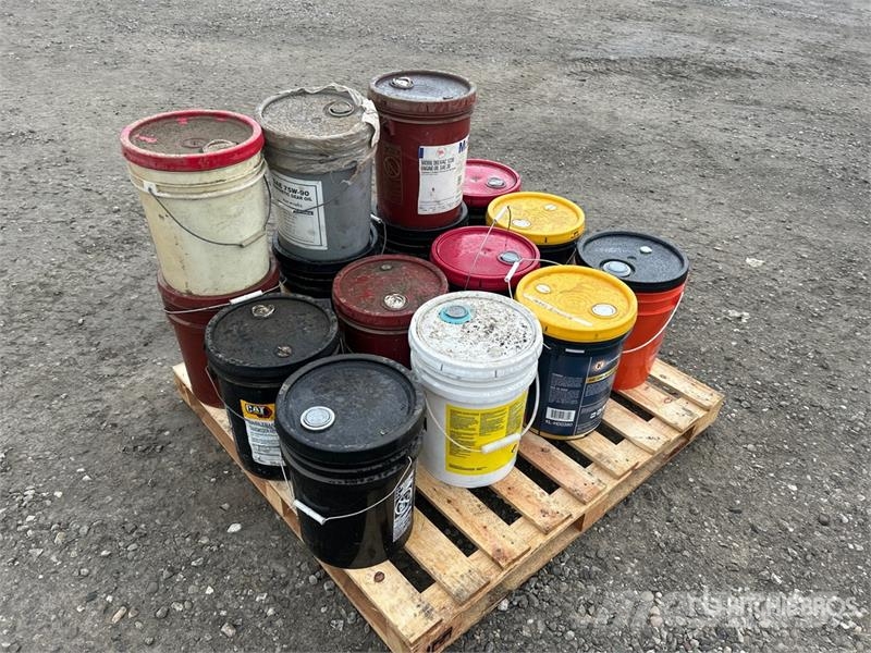  Assorted Fluid Pails Drugi deli