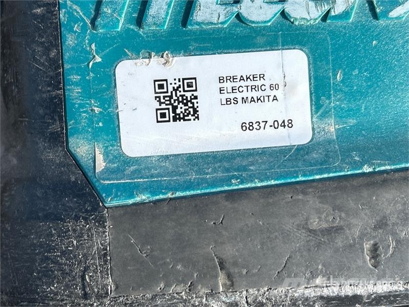  Assortment of (2) Sawmills and (1) Breaker مكونات أخرى