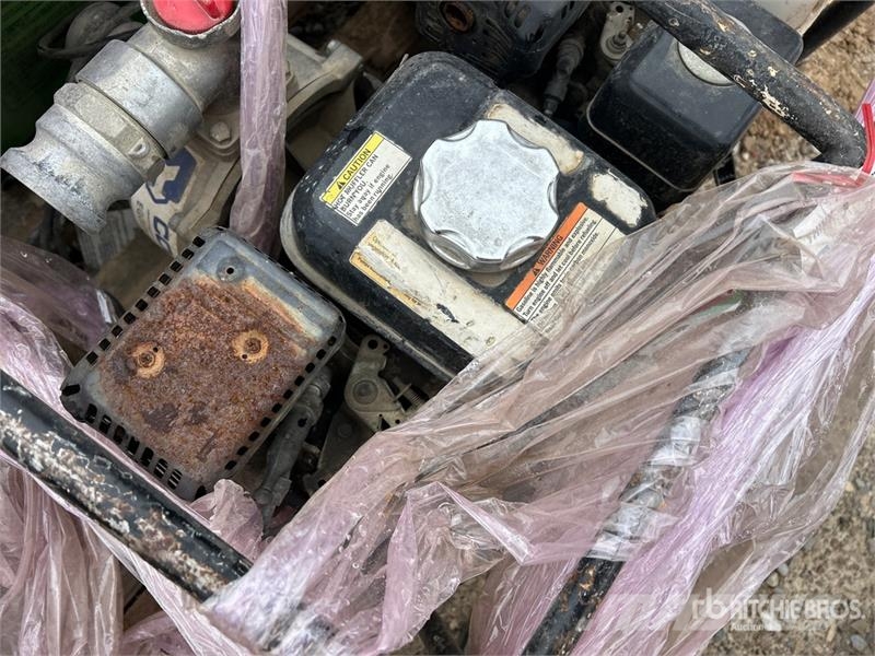  Assortment of gas pumps and heaters مكونات أخرى