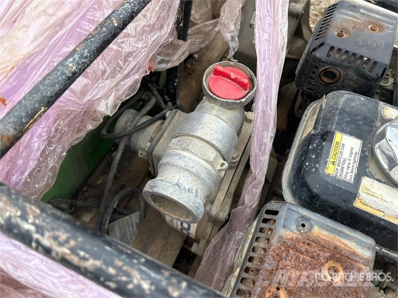  Assortment of gas pumps and heaters مكونات أخرى