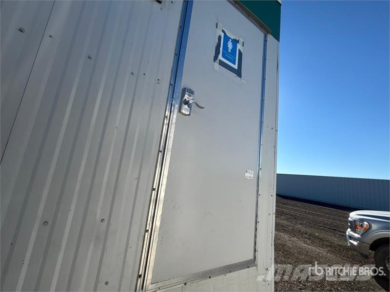 Atco Lavatory 12X32 2 Unit 28 ft 4 in x 10 ft 2 in Port Otros remolques