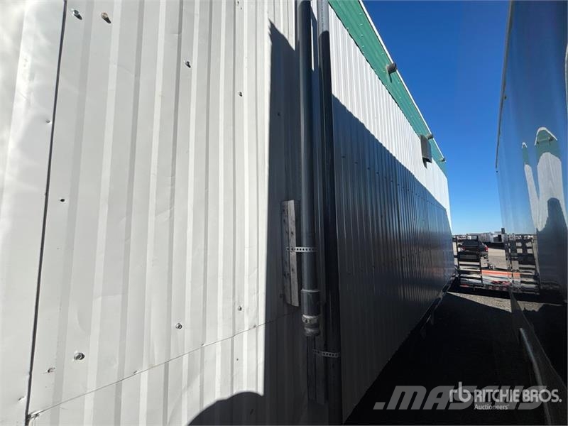 Atco Lavatory 12X32 2 Unit 28 ft 4 in x 10 ft 2 in Port Otros remolques