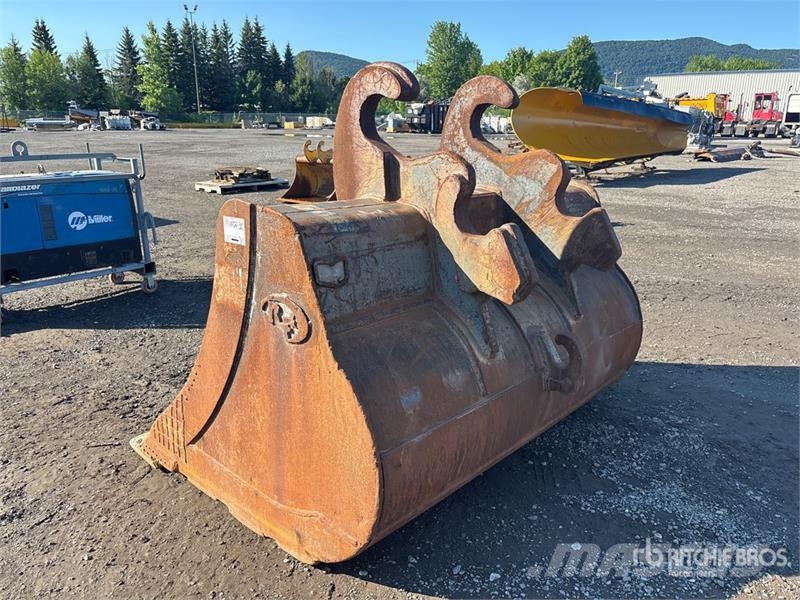 Atelier RF 73 in 1.99 cyd Q/C Cleanup Excavator Bu Godet