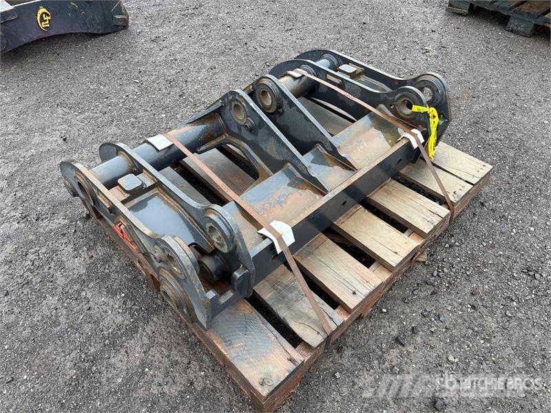  Atelier RF WA150/ARC01 Wheel Loader Quick Coupler  Gradbeništvo - drugo