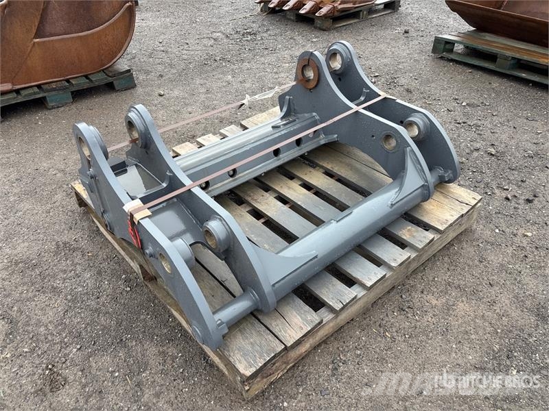  Atelier RF Wheel Loader Quick Coupler - Fits Hitac Gradbeništvo - drugo