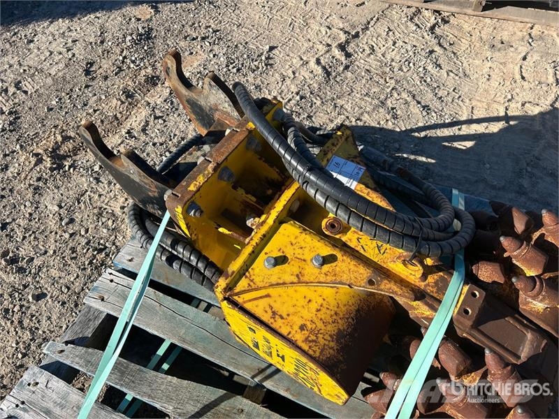 Atlas Copco DC400 24 in Q/C Hydraulic Drum Cutter Otros componentes
