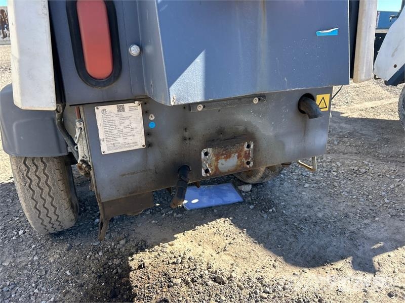 Atlas Copco HiLight V5+ 2.8 kW Light Tower ライトタワー