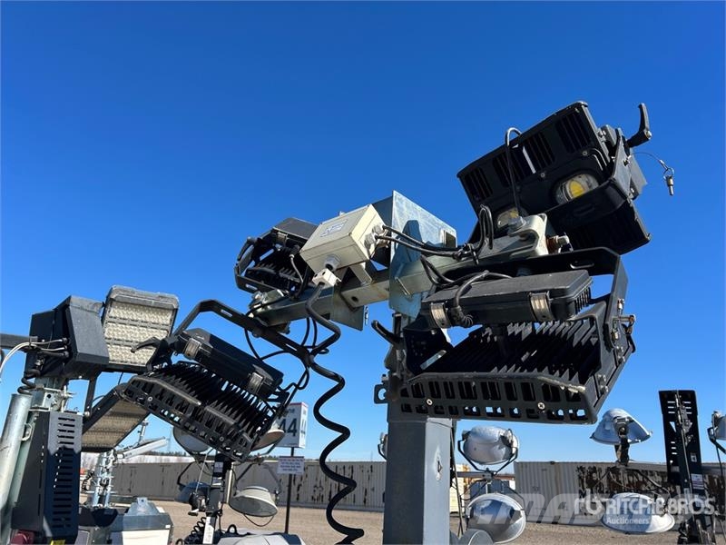 Atlas Copco HiLight V5+ 2.8 kW Light Tower ライトタワー