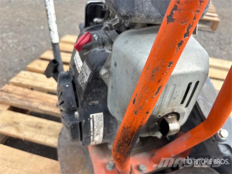 Atlas Copco of (1) Atlas Copco FP60 Vibratory Plate Compactor Vibrationsgeräte