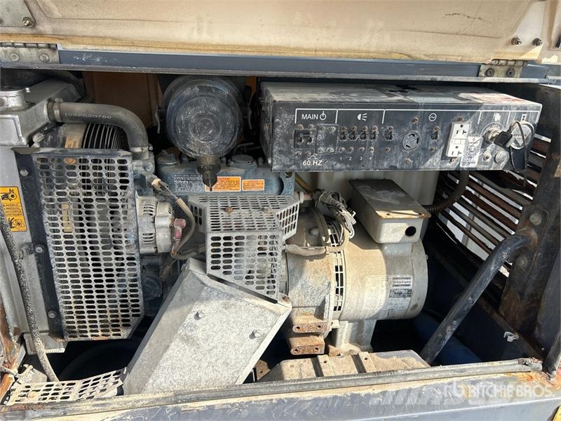 Atlas Copco V4 Πύργοι προβολέων