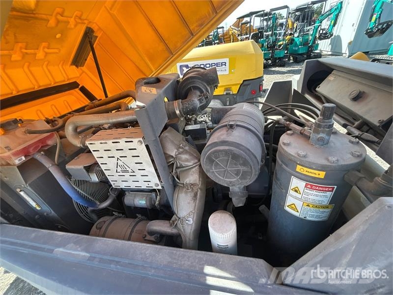 Atlas Copco XAS185 KD7 PE T4F Mobile Air Compressor Kompresszorok
