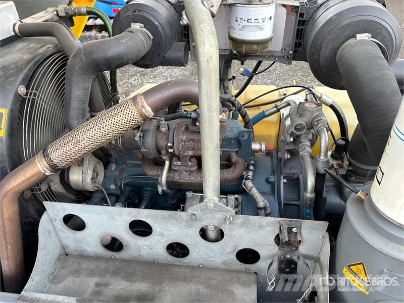 Atlas Copco XAS88 5 m3/min Mobile Air Compressor Kompresori