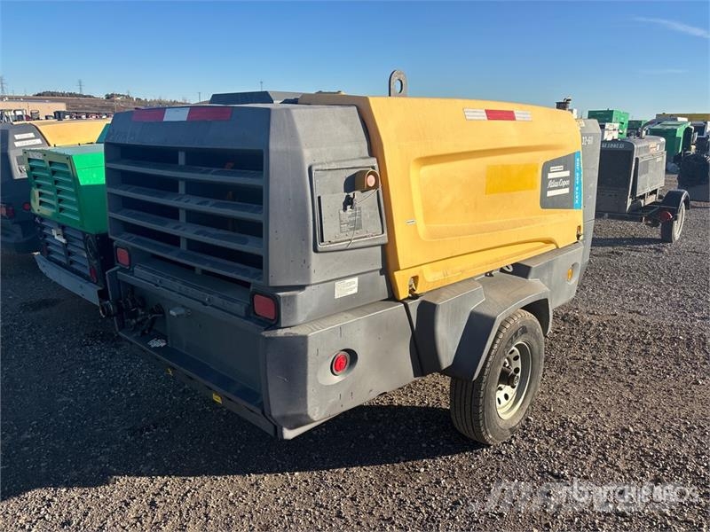 Atlas Copco XATS400JDFT4 Mobile Air Compressor コンプレッサー