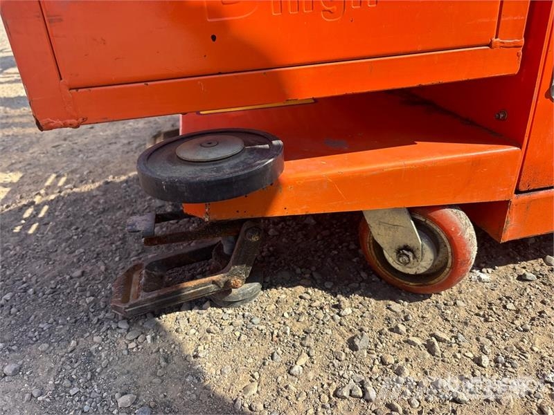 Ballymore PS-140H Vertical Mast Lift Used Personnel lifts and access elevators