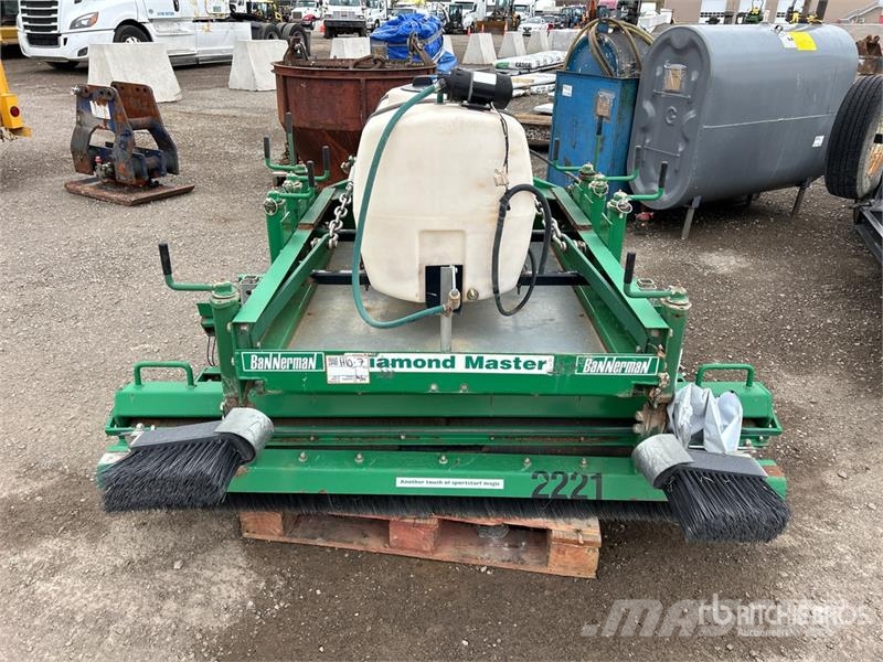 Bannerman B-DM-6 Diamond Groomer Muut maatalouskoneet
