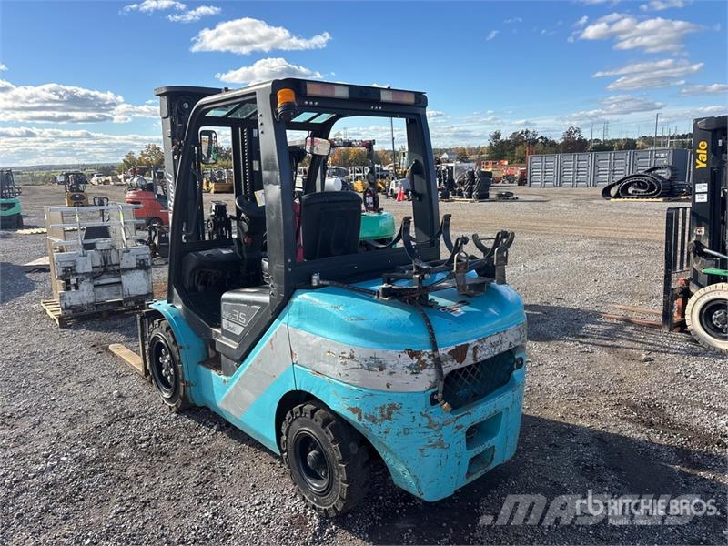 Baoli KBG35 6200 lb Cushion Tire Forklift Gaffeltrucker - Annet