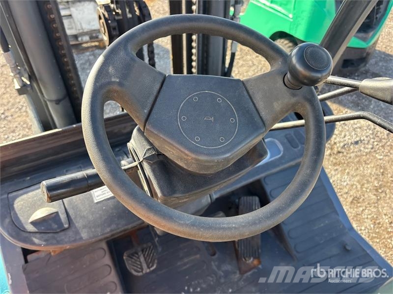 Baoli KBG35 6200 lb Pneumatic Tire Forklift 그 외 지게차